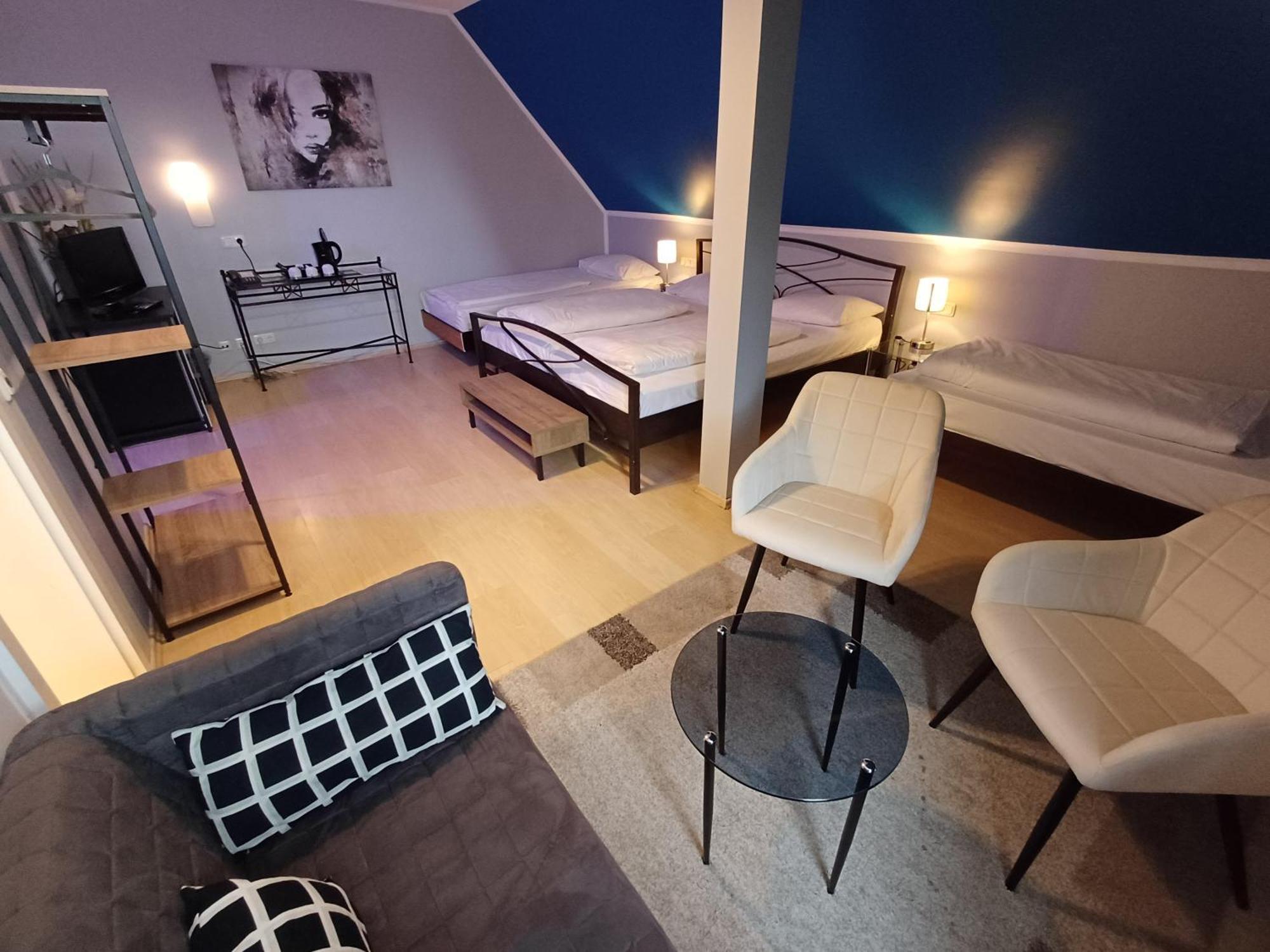 Trip Inn Posthotel Dueren Düren - Eifel Esterno foto