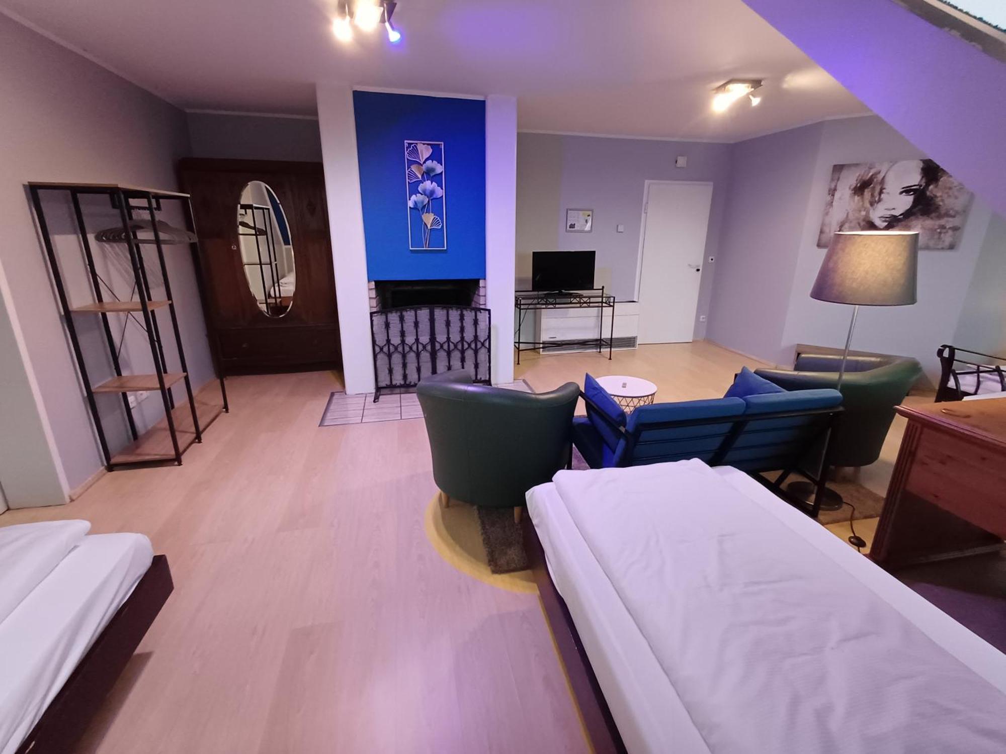 Trip Inn Posthotel Dueren Düren - Eifel Esterno foto
