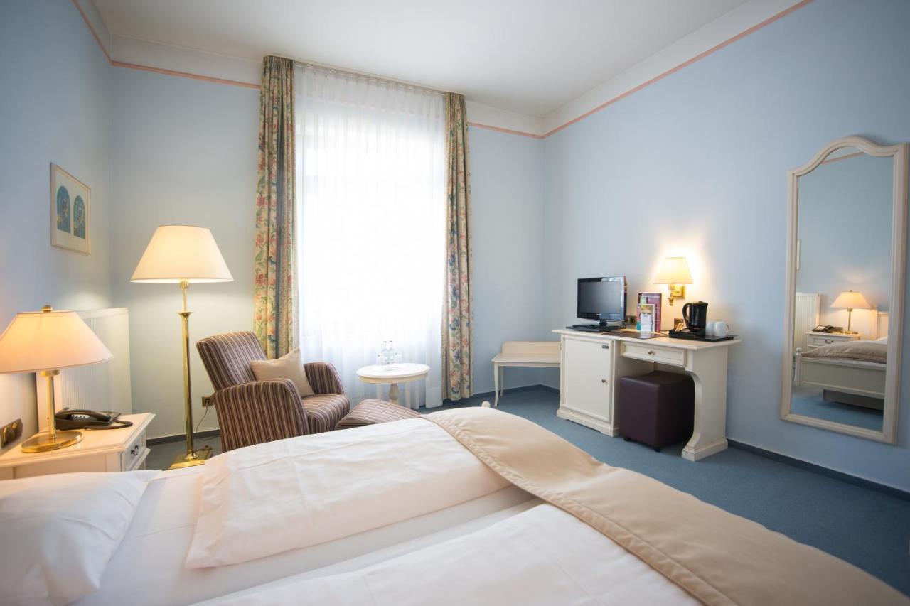Trip Inn Posthotel Dueren Düren - Eifel Esterno foto
